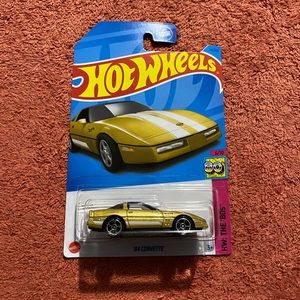 Hot Wheels ’84 Corvette